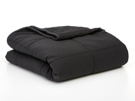 products/Cosy_Blanket_Charcoal_11_2019_129701_06bef29d-5c1a-440a-8d10-08f65f0c3212.jpg