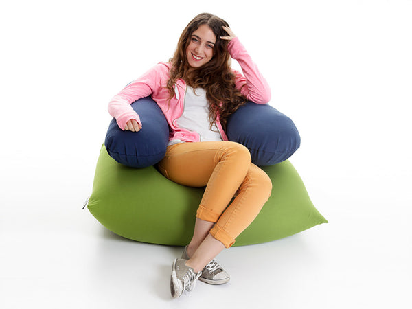 Combine a noomi S with a noomi U pillow to make a super supportive and comfy bean bag chair